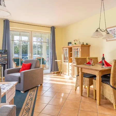 Ferienwohnung-2-kranich-villa-vogelsang-in-binz-3-raum-parkplatz-wlan-wintergarten-terrasse * Binz