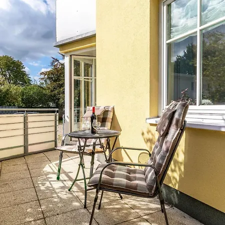 Ferienwohnung-2-kranich-villa-vogelsang-in-binz-3-raum-parkplatz-wlan-wintergarten-terrasse * Binz