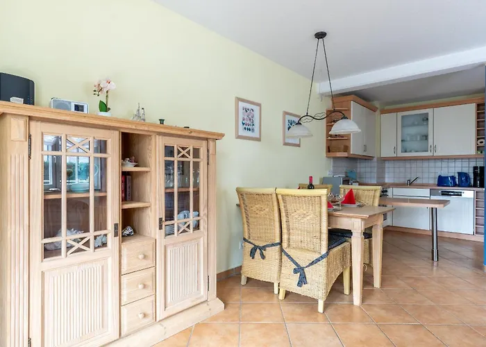 Apartament Ferienwohnung-2-kranich-villa-vogelsang-in-binz-3-raum-parkplatz-wlan-wintergarten-terrasse